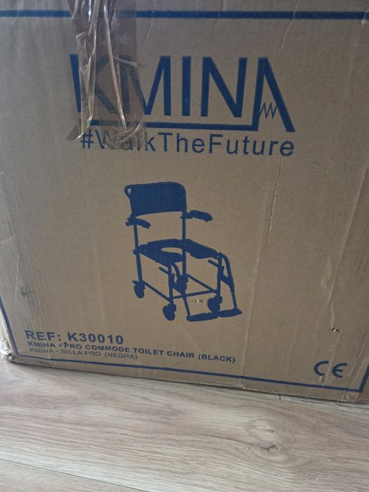 Krzesło wózek prysznicowy dla seniora