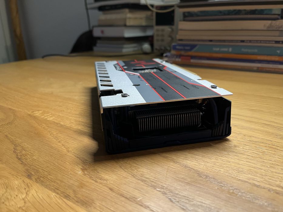 Karta graficzna / Radeon Saphire RX580 series 4GB