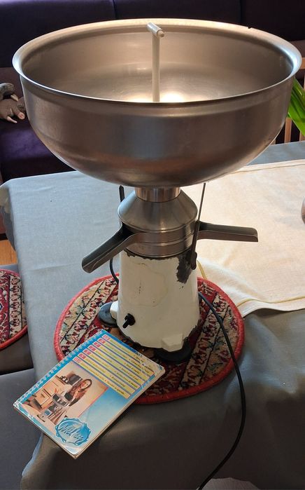 Wirówka do mleka Separator śmietany Milky