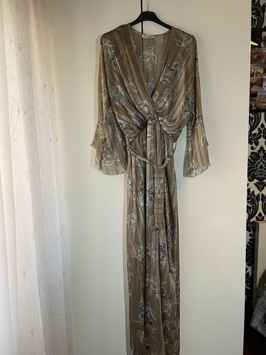 Vestido comprido elegante de cerimónia ou casamento