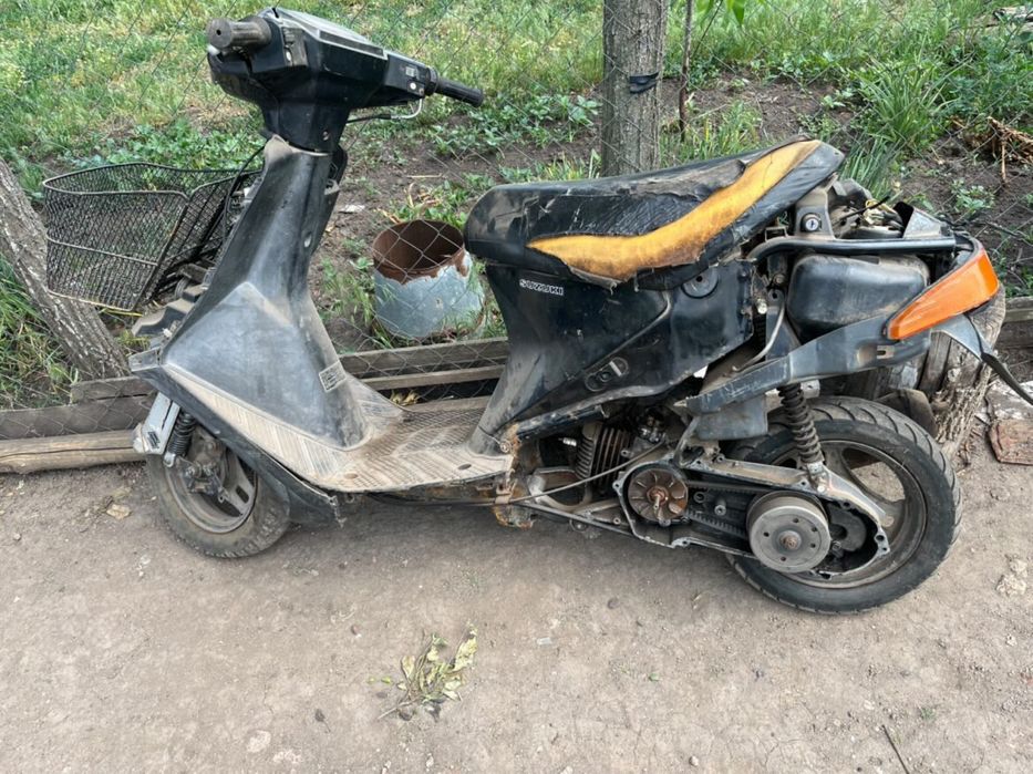 Мопед сузукі продам