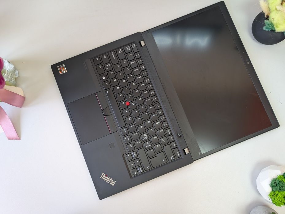 Ноутбук Lenovo ThinkPad T14/R5 4650U/16GB/256GB/FHD/IPS/сучасний