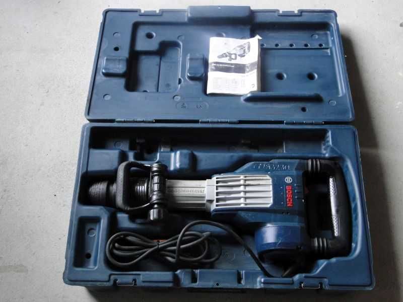 Młot kujący BOSCH GSH 11 VC PROFESSIONAL Wyburzeniowy SDS MAX Germany