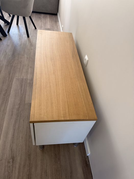 Móvel com 2 gavetas e placa Ikea