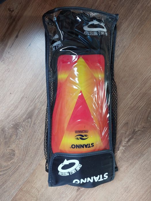 Ochraniacze na piszczele