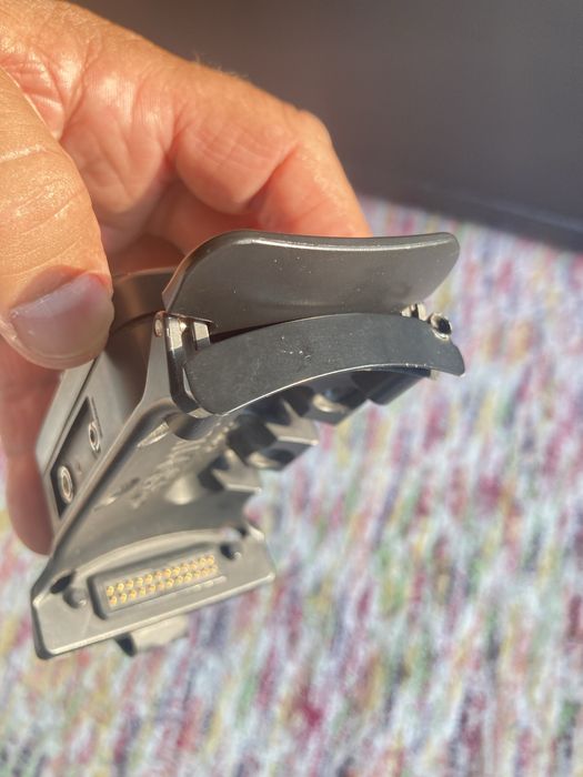 Suporte e ecrã Zumo 550