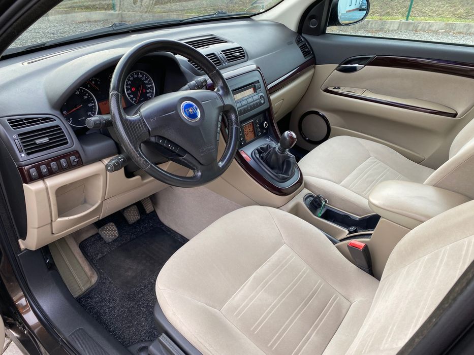 Fiat Croma 1.9 jtdm 150KM alusy klimatronic grzane fotele zadbany