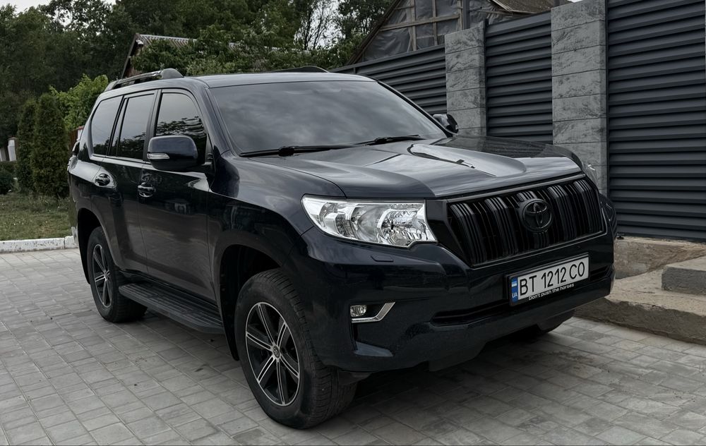 Toyota Land Cruiser Prado 2019 VIN JTEBU3FJ805086655 фото оголошення 3 з 4