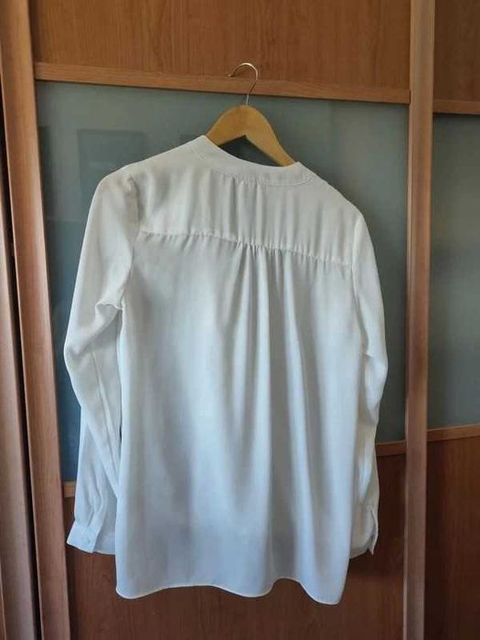 Blusa efeito cruzado com laço S
Nunca cheguei a usar
Shop1One