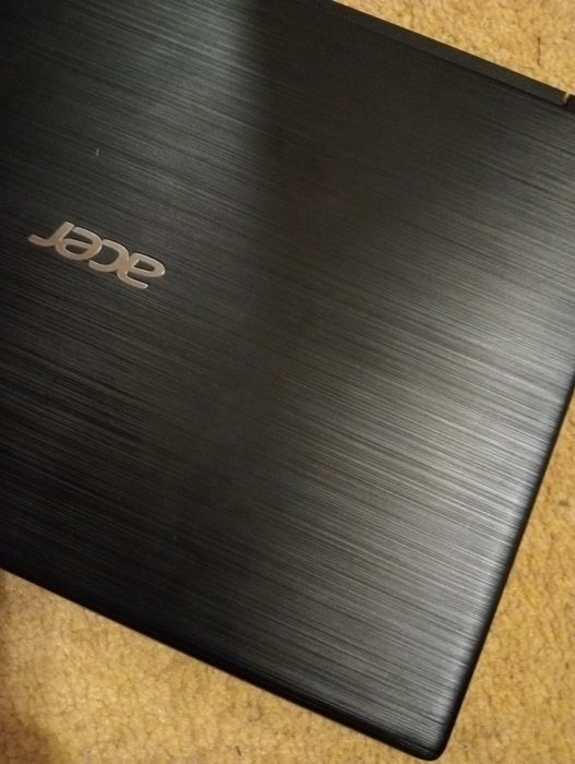 Laptop acer prawie nie używany