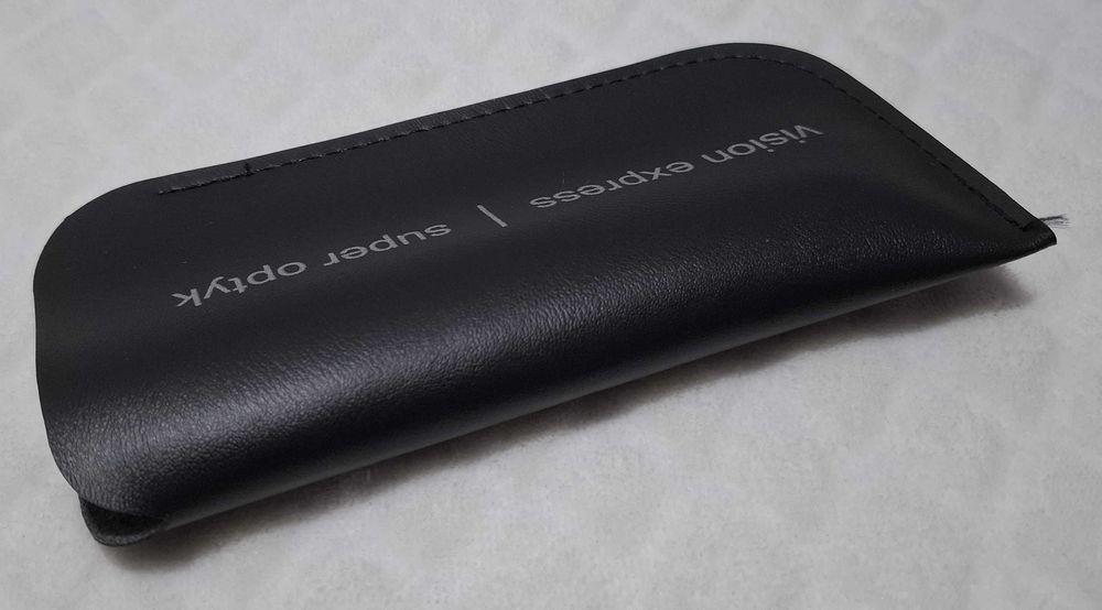 Etui na okulary, czarne, 8x16cm, Vision Express (1)