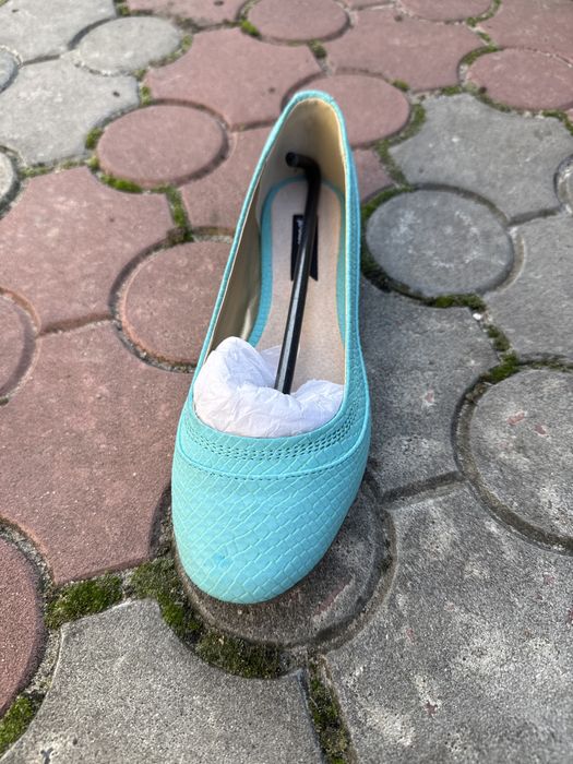 Жіноче Взуття ( балетки ) на тонку ніжку