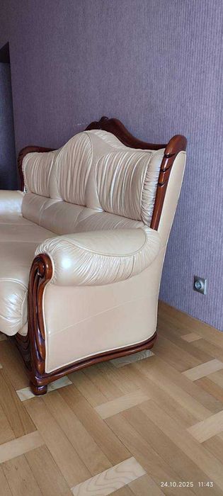 Шкіряний диван (розкладний і нерозкладний)