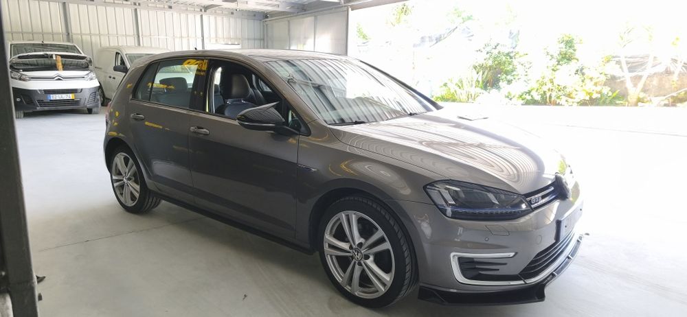 Golf 7 GTE híbrido plugin salvado
