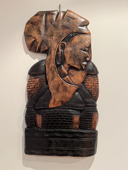 Escultura para pendurar na parede