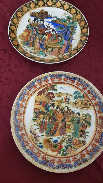 Набори столової посуди.