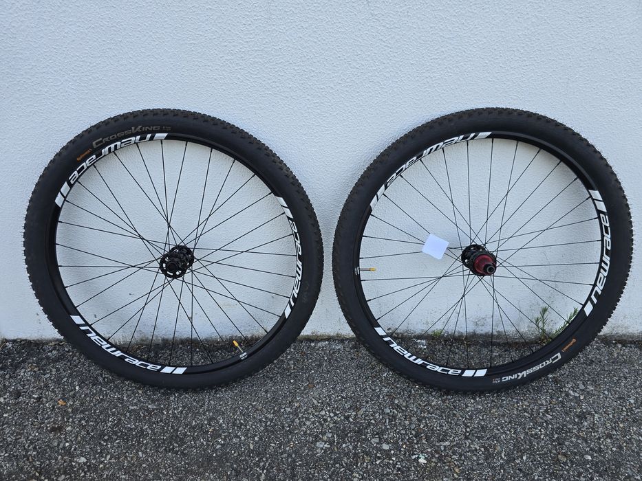 Rodas new race 29 boost semi novas