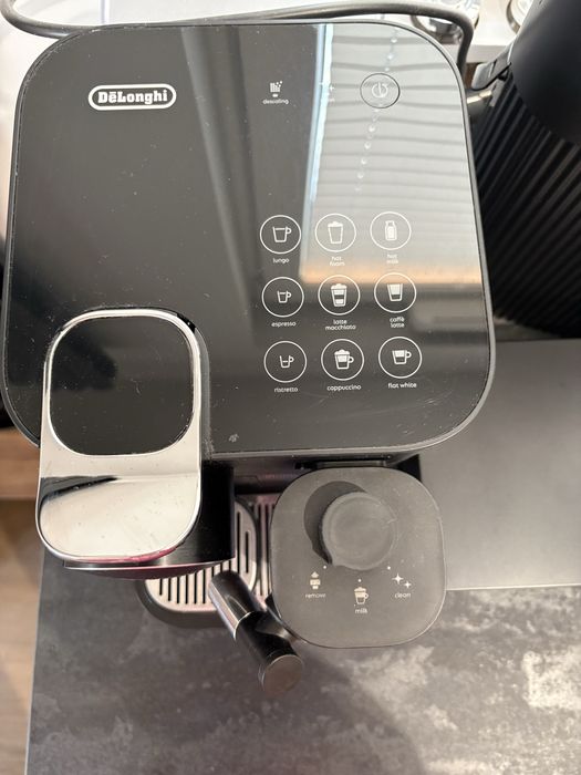 Nespresso DeLonghi Gran Latissima Black (ekspres kapsulkowy)