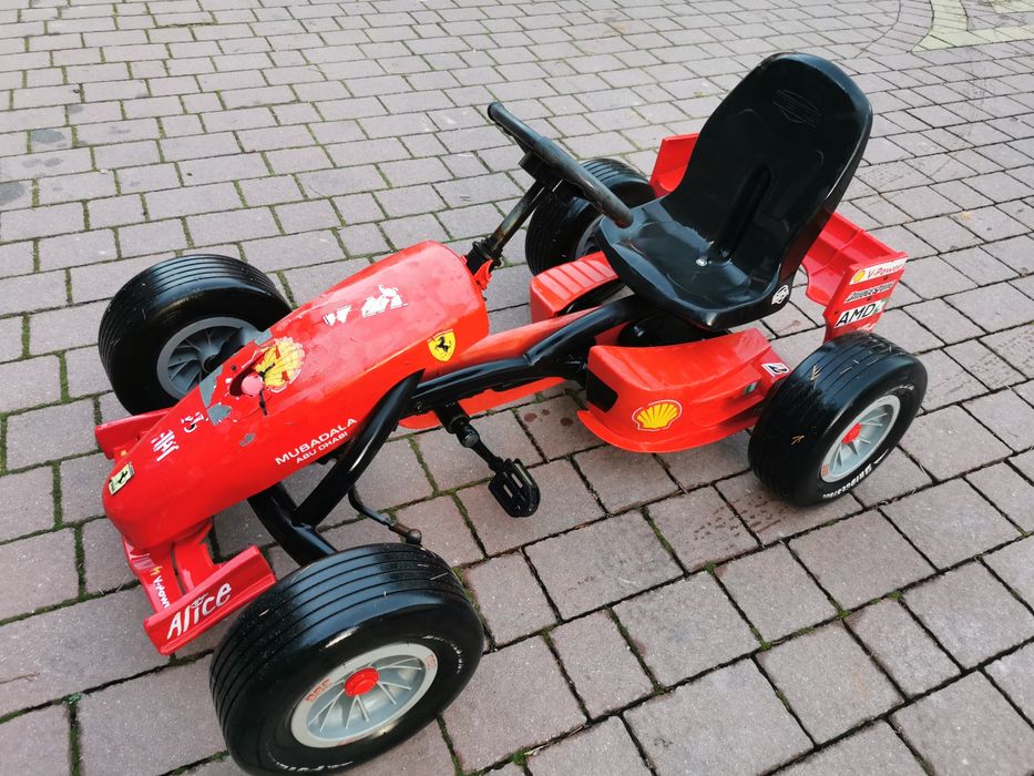 Gokart na pedała Ferrari masywny samochód na pedała transport