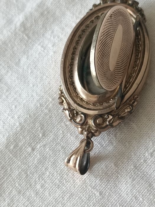 Локет, медальон антикварный.Золото дубле.30 годы