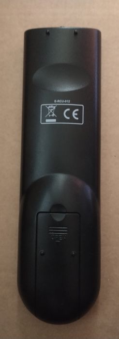Pilot  Opticum model E-RCU-015  do tunerów i dekoderów DVB-T/T2