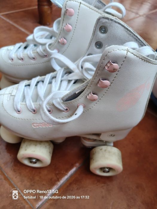 Patins de rodas de menina