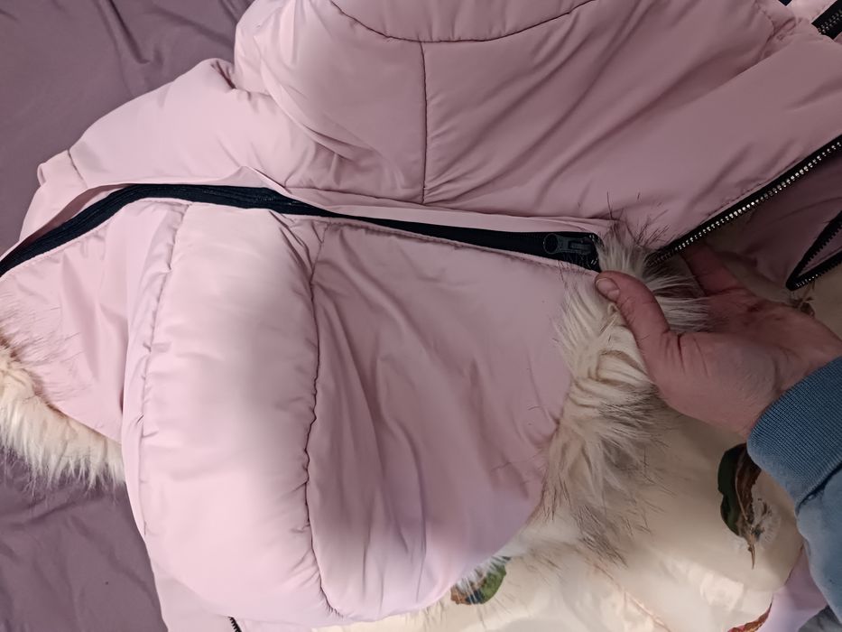 Куртка зимова на ріст 150-158см на вік 9-10років