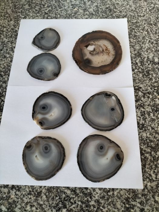 Conjunto de bases copos/ garrafa de ágatas brasileira s cinza e castanha