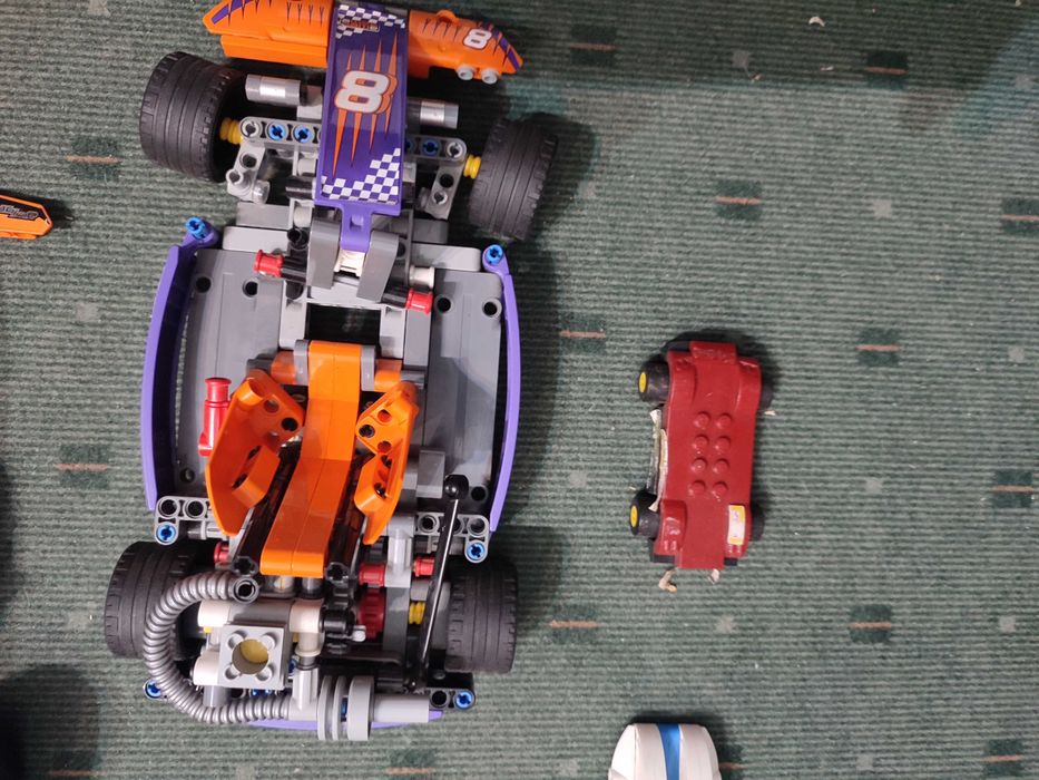 Lote com 7 Carros da Lego