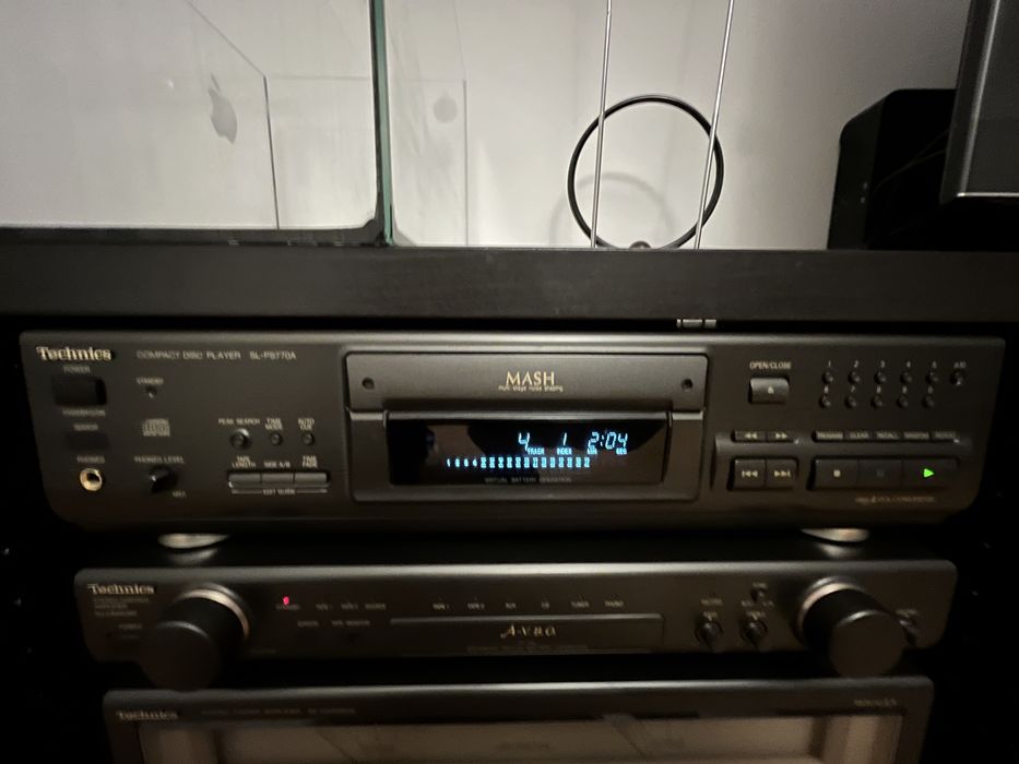 Compact disc technics 770A