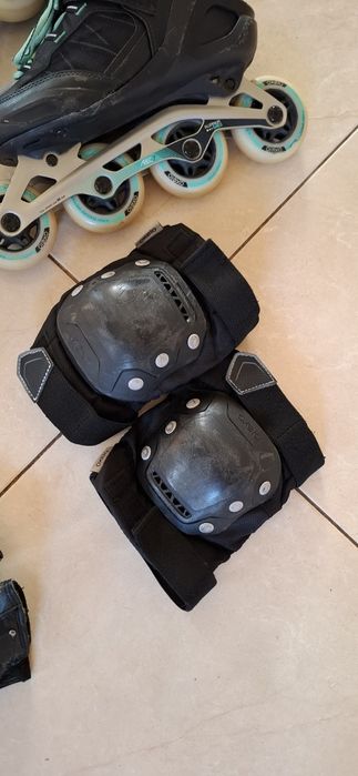 Роліки ,захисна амуніція ,рюкзак