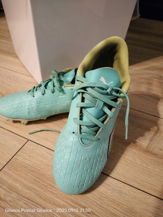 Korki, buty sportowe r. 37