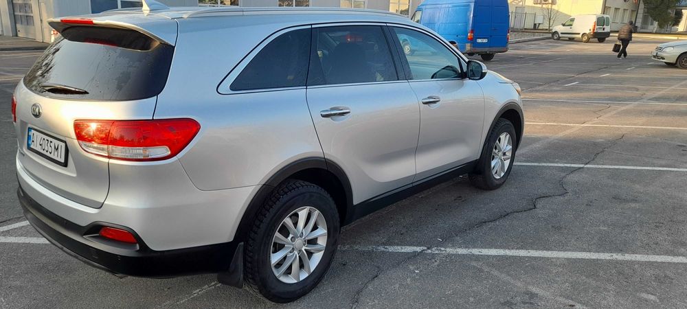 продам Kia Sorento