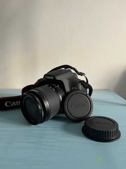 Câmara Cannon 2000D