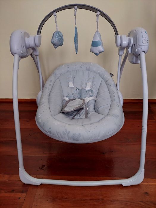 Продається заколисувальний центр