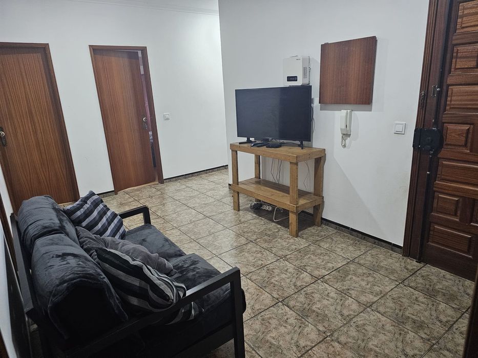 Quarto para arrendar