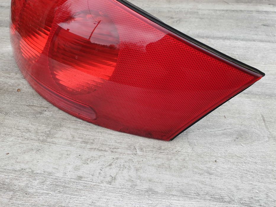 Audi TT 8N Lampa tył prawa