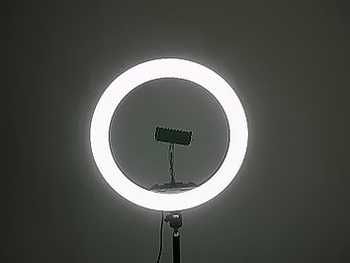 Лампа лед кільцева 30 см, і штатив 210 см. тримач для телефону, шарнир