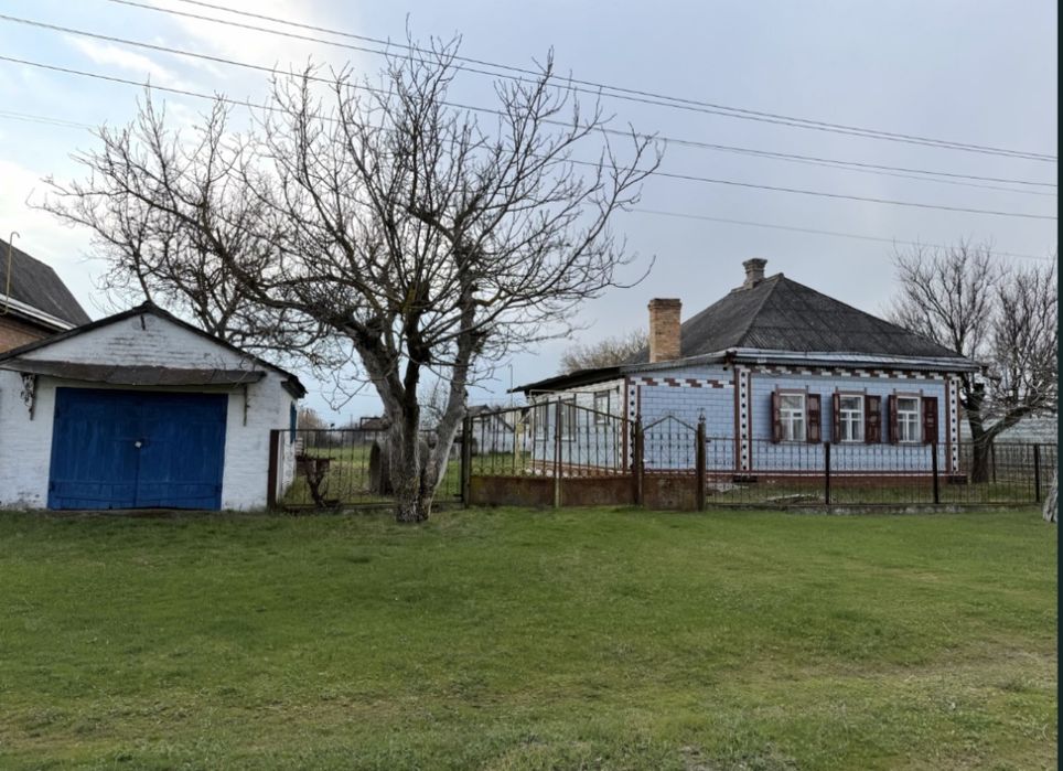 Продам 4 кімнатний будинок з газом