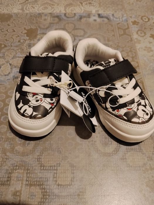 Buty chłopięce r 21 Zara