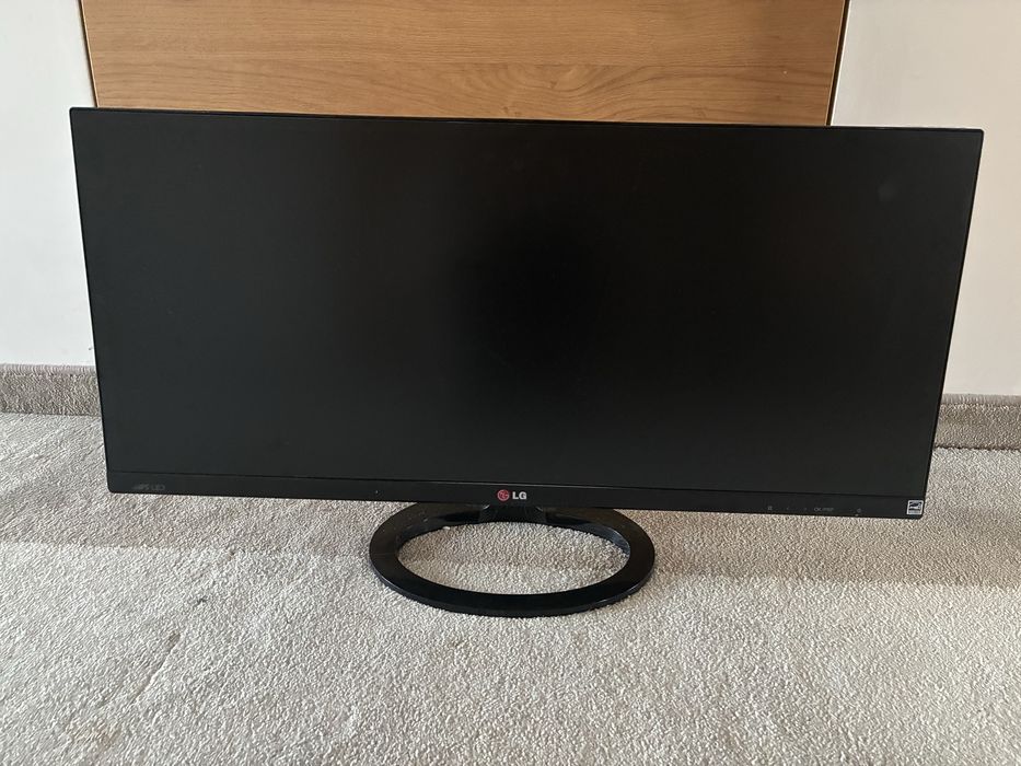 Monitor panoramiczny lg