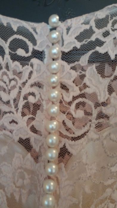 Платье на свадьбу  или на выпускной
Очень красивое платье нежно -розов