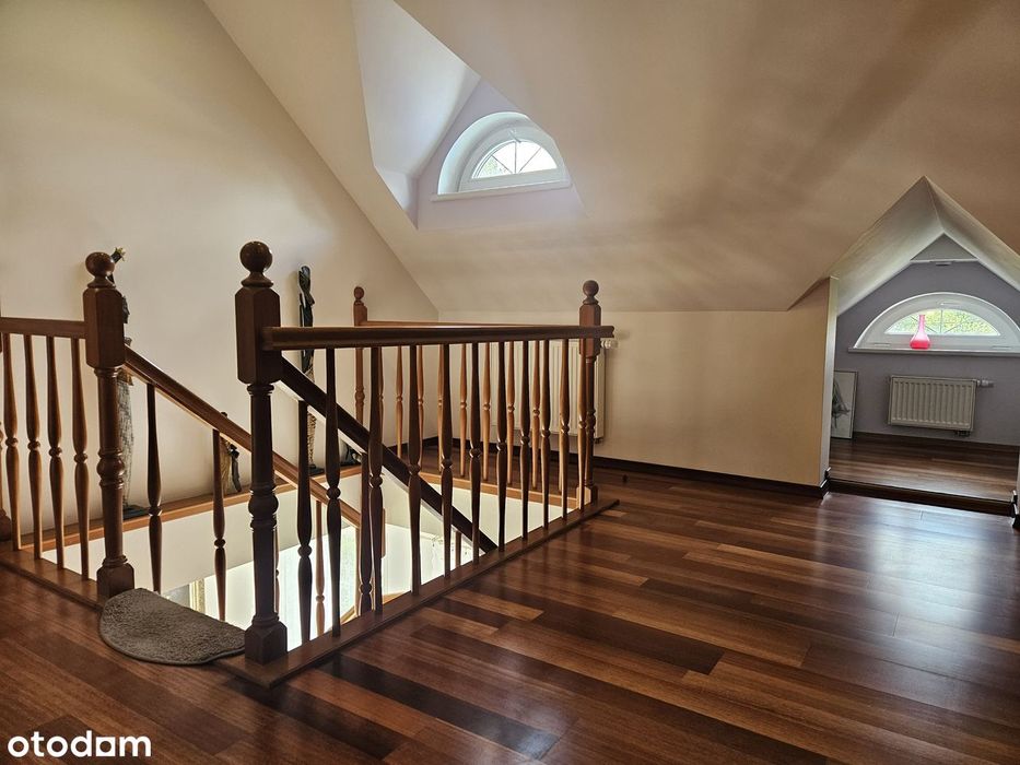 Elegancki dworek z apartamentem dla gości  w Stargardzie, ul. Reymonta