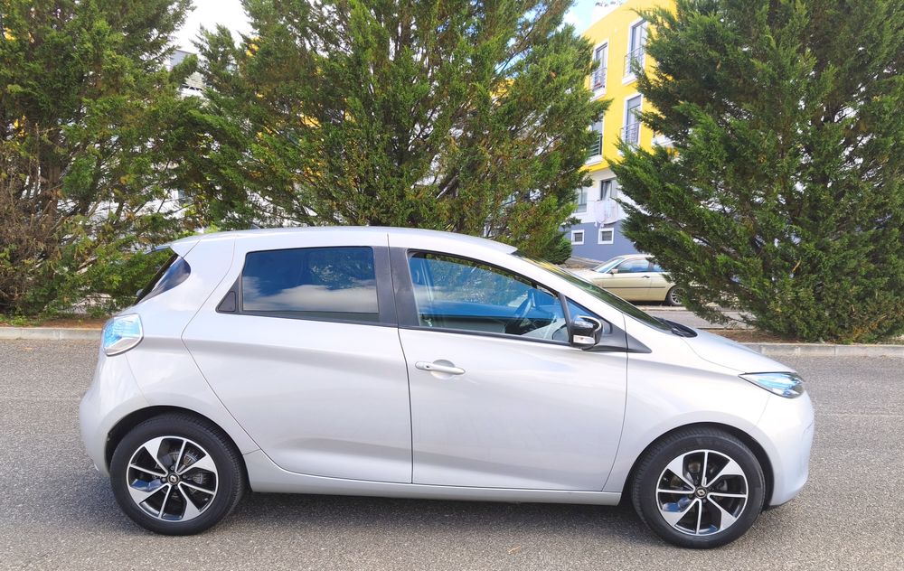 Renault Zoe R90 (40kWh) Intens | IVA dedutivel | Nacional | 56.000km |