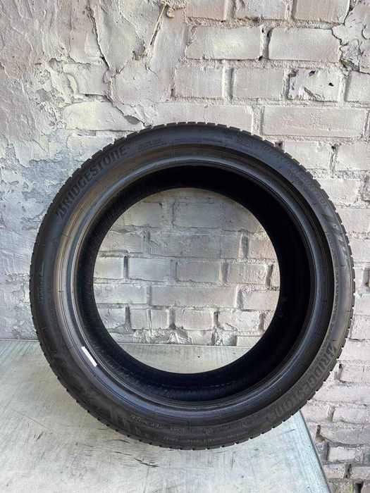 Шини б/у 245 40 R18 Bridgestone Weather Control A005 evo