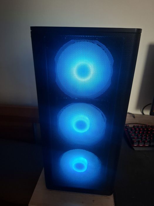 Komputer i5 11 gen/RTX 3060 ti/16 GB RAM