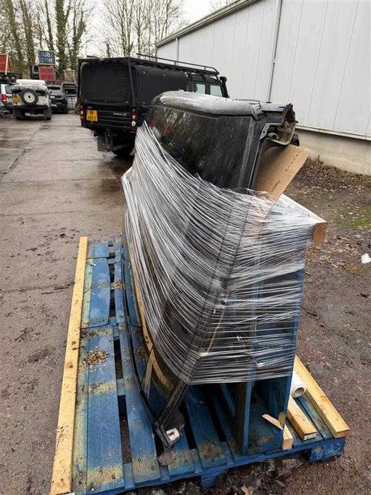 Range Rover Evoque L551 tejadilho cortado 2021 com teto de abrir