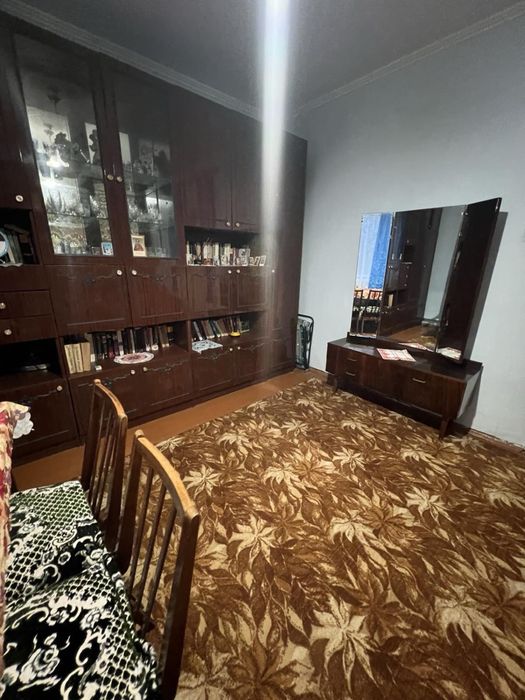 Терміновий продаж будинок м.Тлумач жилий стан ділянка 25 сотих