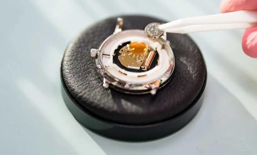 Wysyłkowa naprawa zegarków