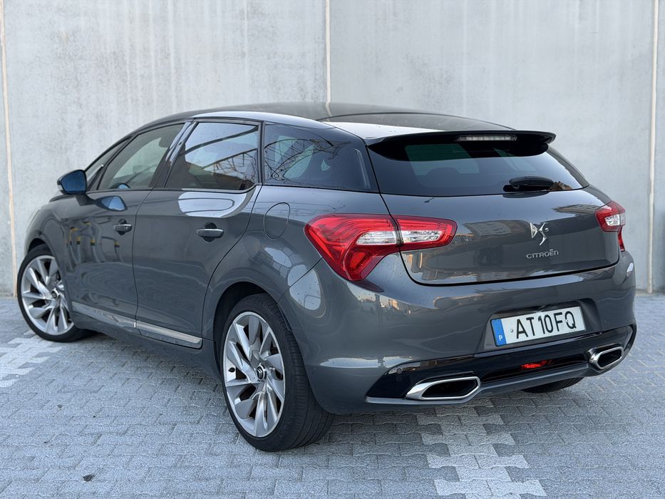 Citroën DS5 Sport Chic 1.6 THP 200cv | FULL EXTRAS | 19” | — photo 4